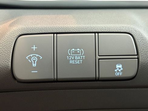 New 2026 Hyundai Elantra Blue image 3