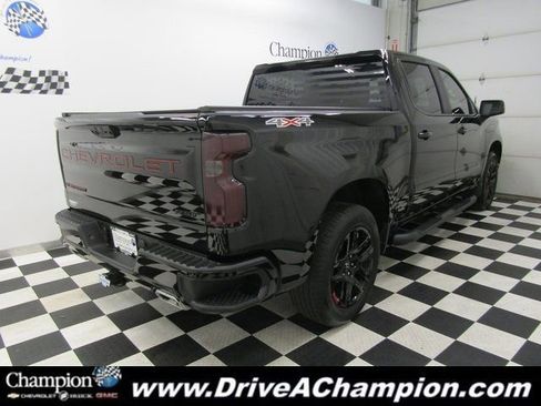 Used 2024 Chevrolet Silverado 1500 RST w/ Redline Edition AWD/4WD image 13