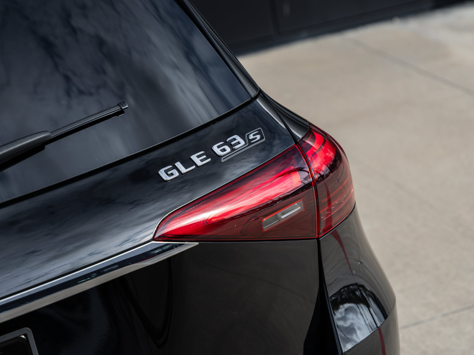 Used 2024 Mercedes-Benz GLE 63 AMG S image 12