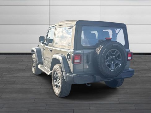 Used 2020 Jeep Wrangler Sport image 6