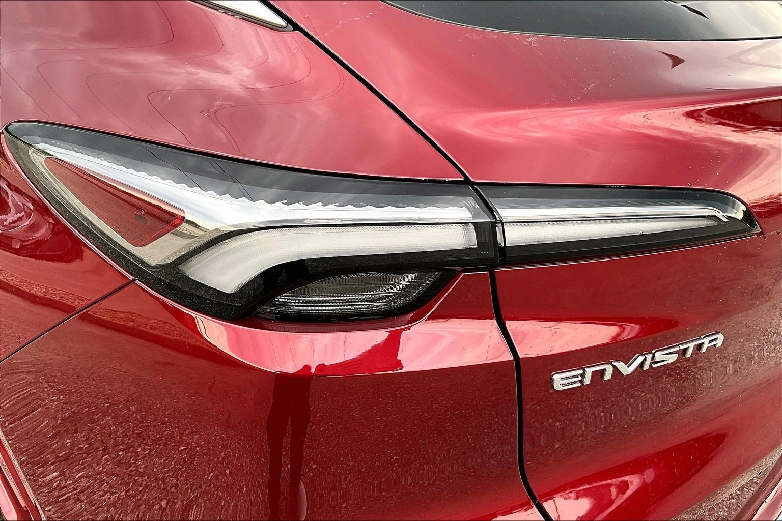 Used 2024 Buick Envista Avenir FWD image 30