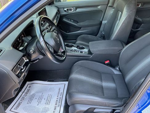 Used 2023 Honda Civic Sport image 10