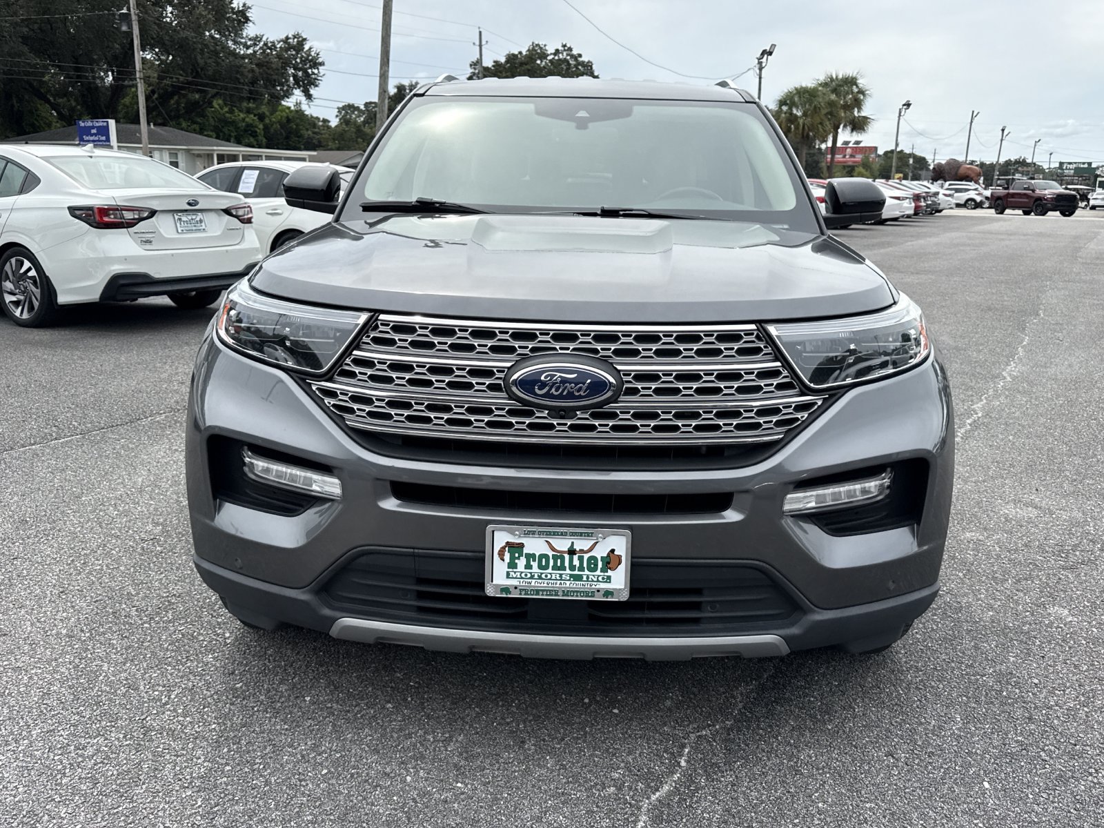 Used 2022 Ford Explorer Limited AWD/4WD image 8