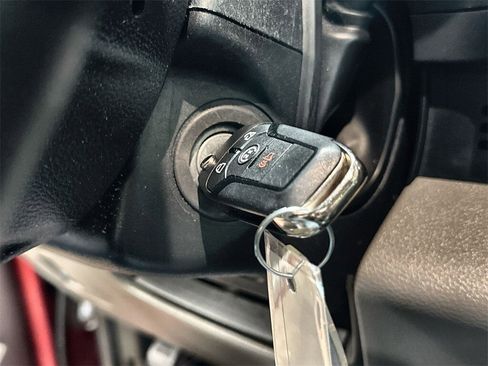 Used 2017 Ford F150 XLT w/ Equipment Group 302A Luxury image 24