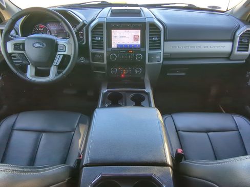 Certified 2021 Ford F450 Lariat w/ Lariat Ultimate Package image 13