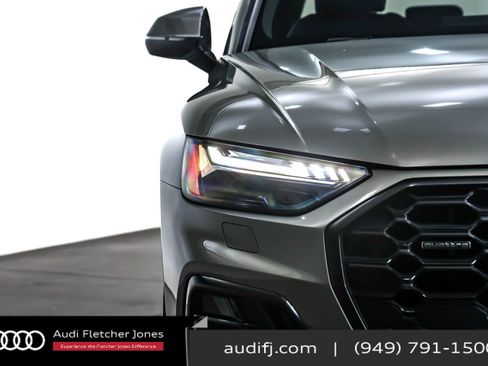 Used 2024 Audi Q5 e Prestige w/ Prestige Package image 14