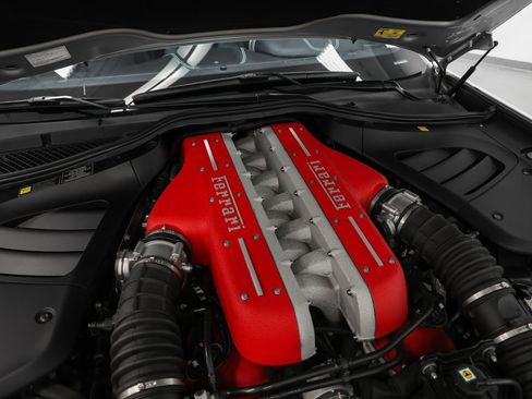 Certified 2014 Ferrari FF AWD/4WD image 16