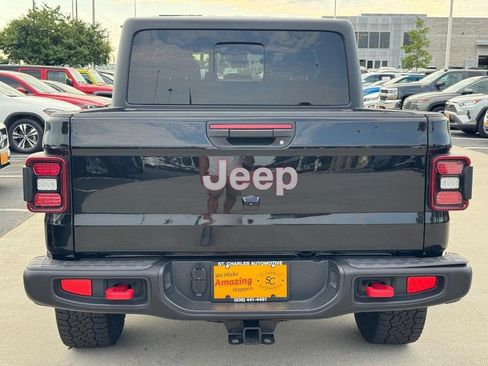 Used 2026 Jeep Gladiator Rubicon AWD/4WD image 5