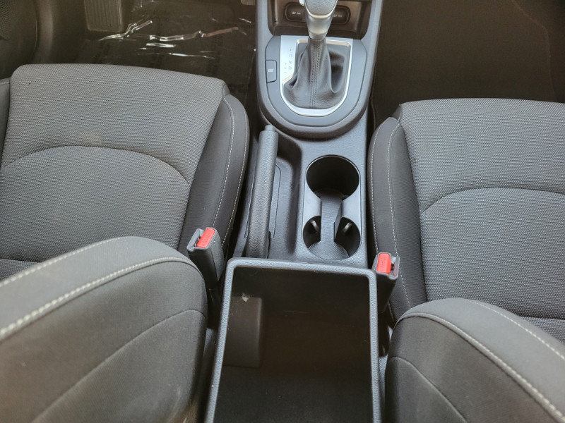 Used 2022 Kia Forte LXS FWD image 29