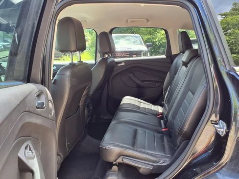 Used 2015 Ford Escape SE w/ Equipment Group 201A AWD/4WD image 10