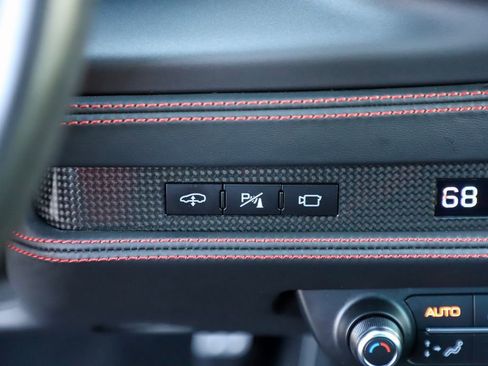 Certified 2021 Ferrari F8 Tributo image 30