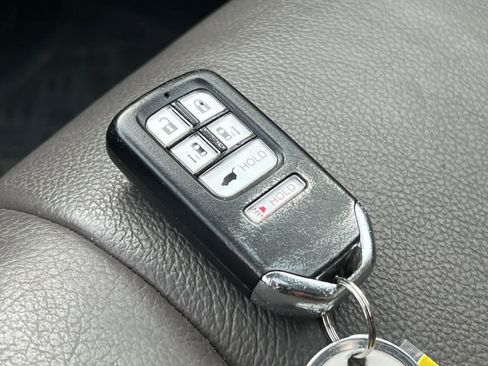 Used 2016 Honda Odyssey EX-L image 24