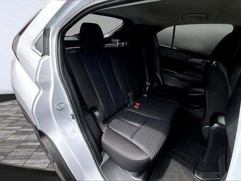 Used 2024 Mitsubishi Eclipse Cross AWD image 10