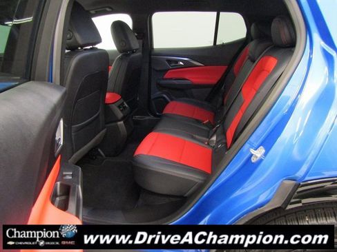 Certified 2025 Chevrolet Equinox EV RS image 19