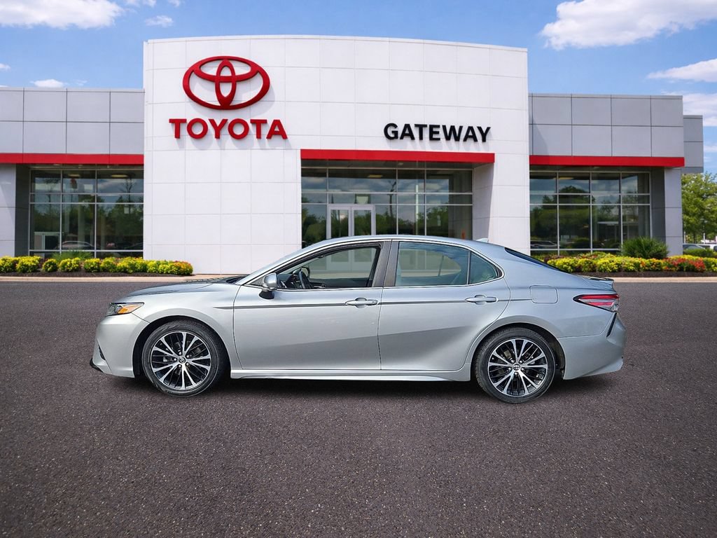 Used 2019 Toyota Camry SE w/ Convenience Package FWD image 7