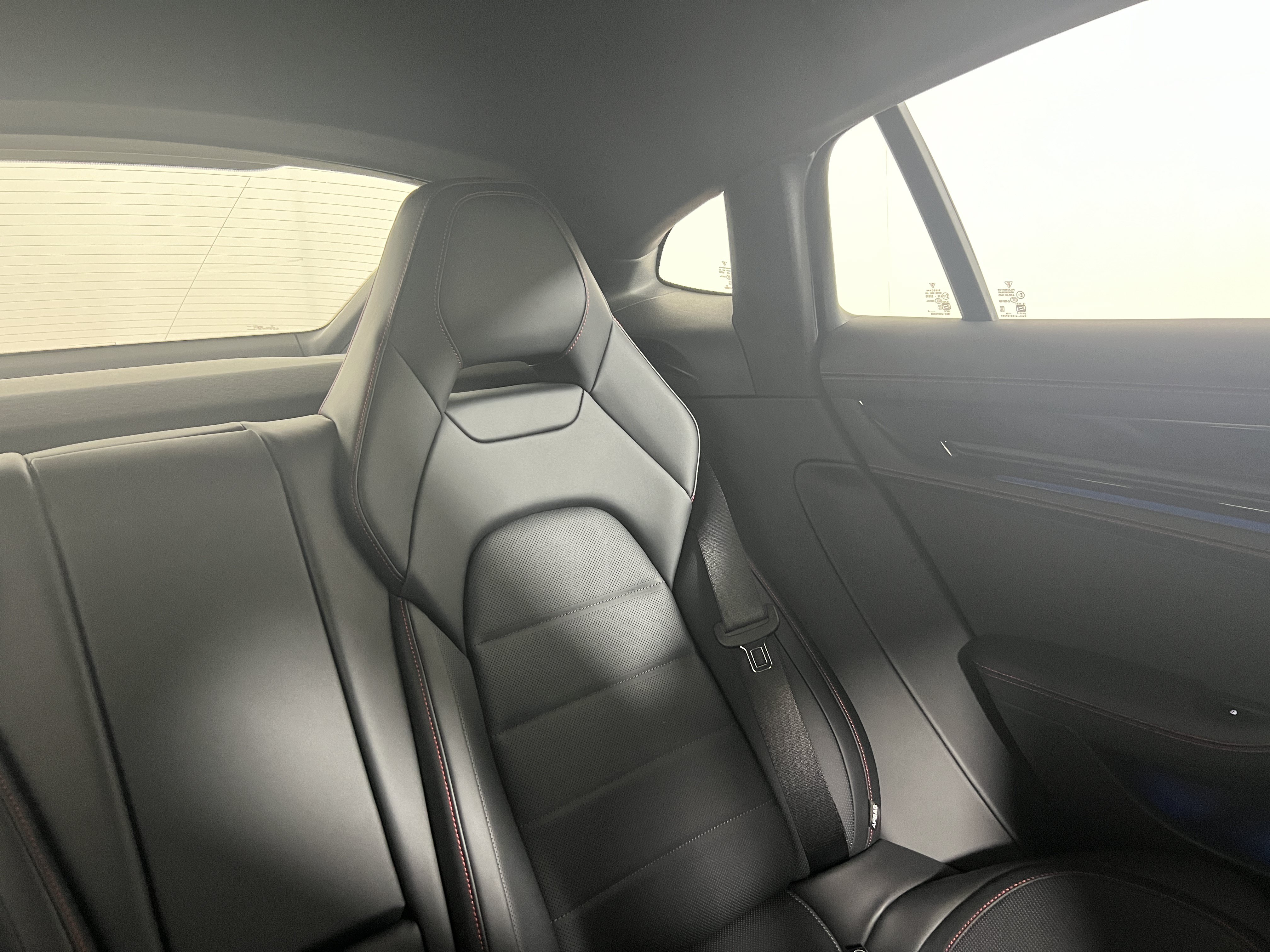 New 2026 Porsche Panamera RWD image 17