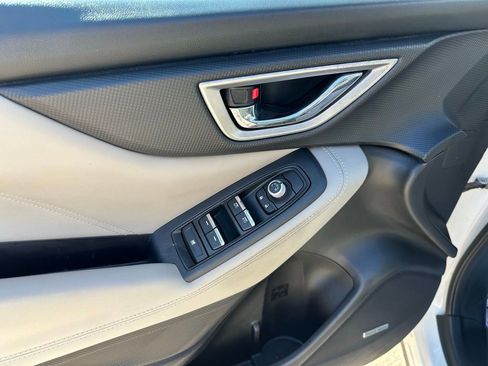 Used 2019 Subaru Forester Limited image 23