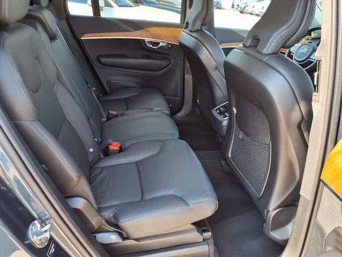 Certified 2024 Volvo XC90 B6 Core image 15