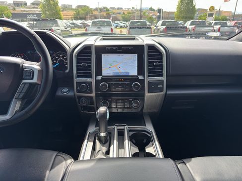 Used 2019 Ford F150 Lariat AWD/4WD image 9