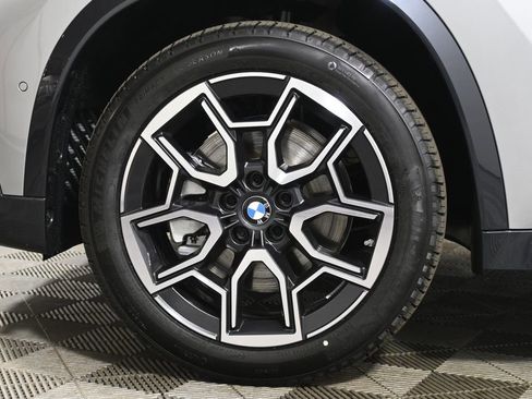 New 2026 BMW X1 xDrive28i w/ Technology Package AWD/4WD image 12