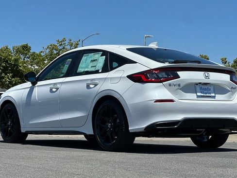 New 2025 Honda Civic Sport image 6