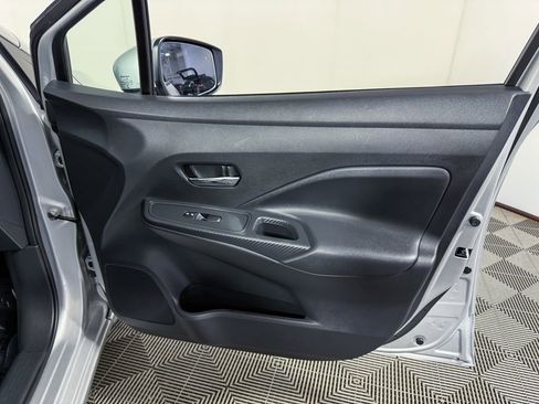 Certified 2025 Nissan Versa SV w/ Trunk Package image 42