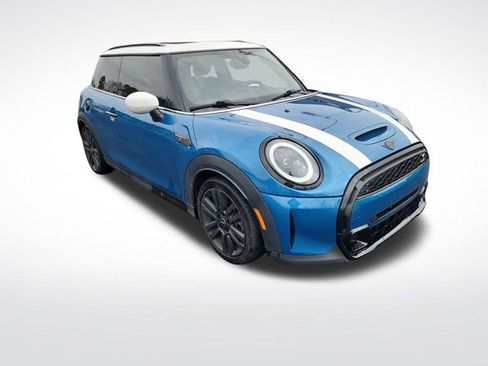 Used 2022 MINI Cooper S w/ Premium Package image 10
