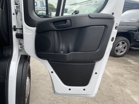 Used 2025 RAM ProMaster 1500 FWD image 24