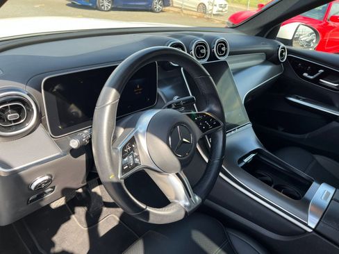 Used 2024 Mercedes-Benz GLC 300 GLC 300 image 35