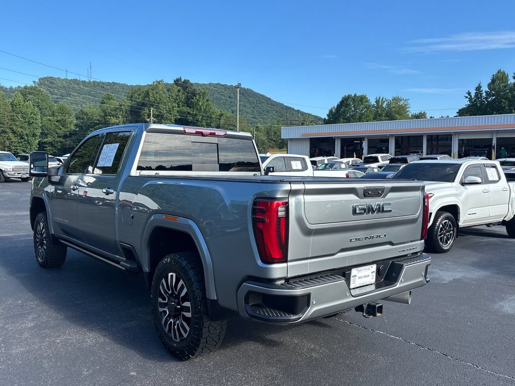 Used 2024 GMC Sierra 2500 Denali Ultimate w/ Max Trailering Package AWD/4WD image 7