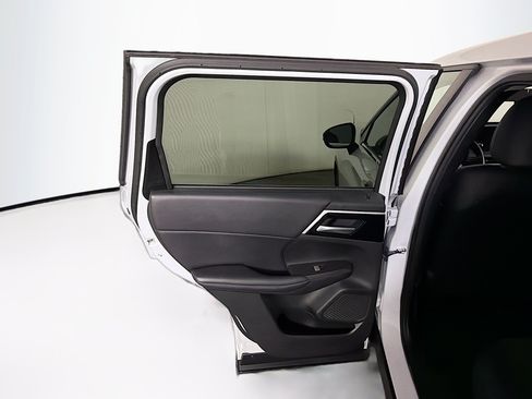 Used 2024 Mitsubishi Outlander SE FWD image 26