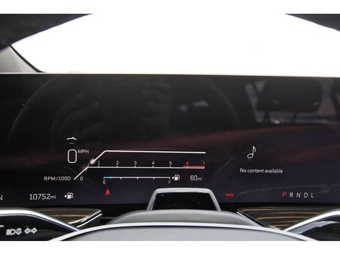 Certified 2025 Cadillac Escalade ESV Luxury image 14