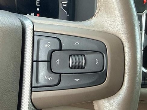 Used 2024 GMC Yukon XL Denali w/ Advanced Technology Package AWD/4WD image 28