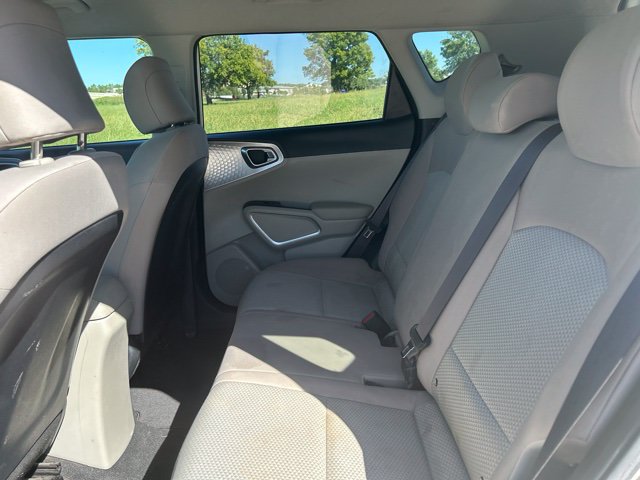 Used 2021 Kia Soul LX FWD image 9