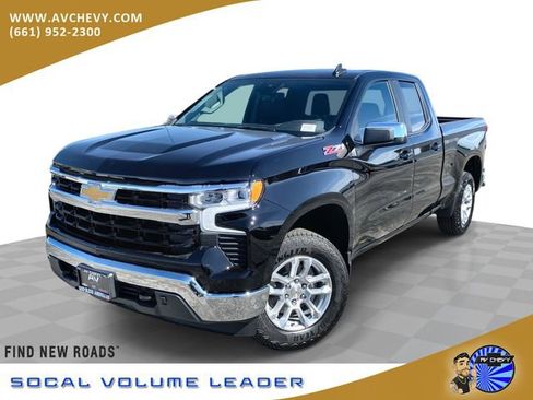 New 2026 Chevrolet Silverado 1500 LT w/ Z71 Off-Road Package image 1