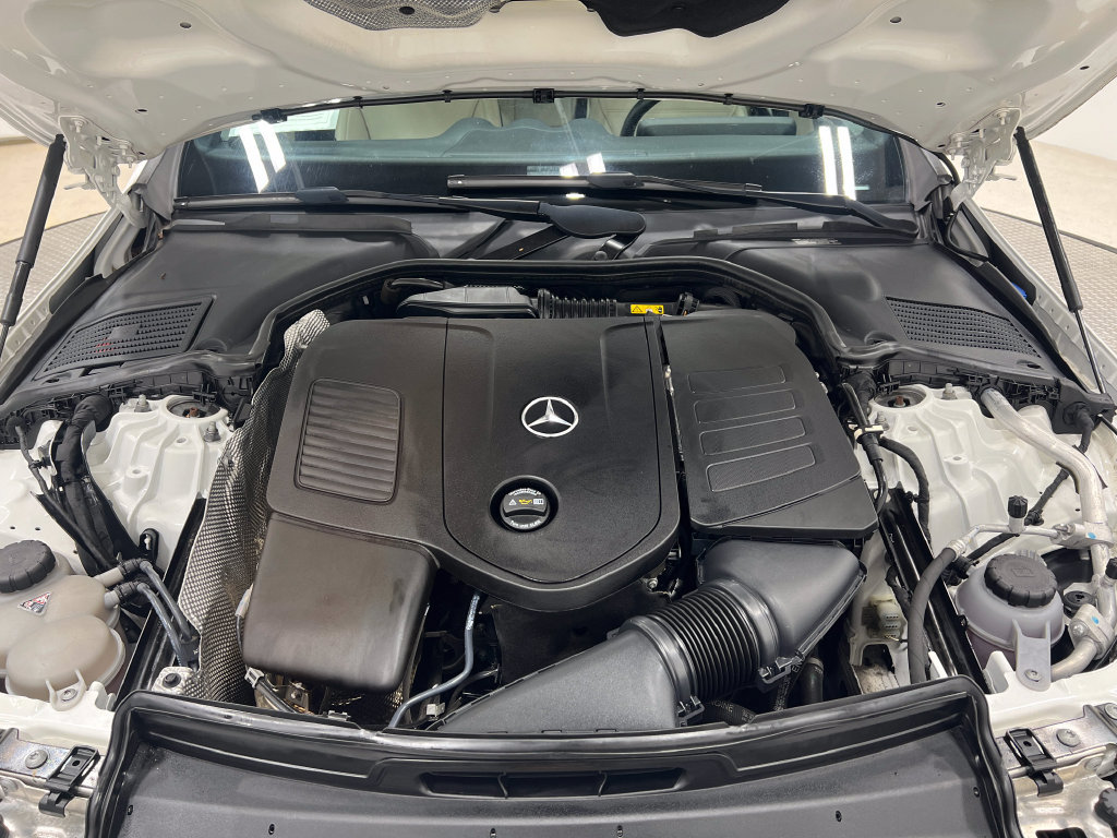 Used 2022 Mercedes-Benz C 300 4MATIC Sedan image 28