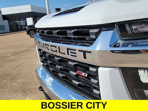 Certified 2023 Chevrolet Silverado 2500 LT w/ Convenience Package AWD/4WD image 30