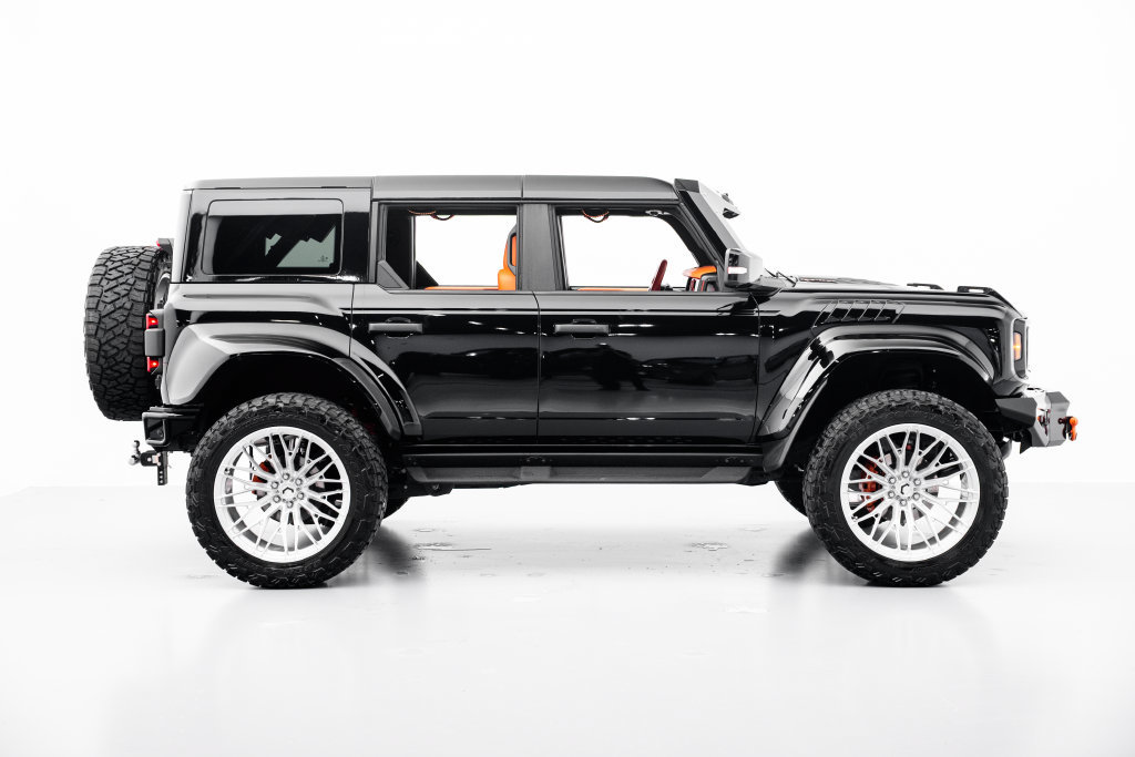 Used 2023 Ford Bronco Raptor AWD/4WD image 16