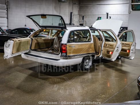 Used 1992 Buick Roadmaster Estate image 58