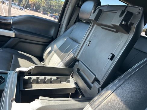 Used 2022 Ford F250 Lariat w/ Lariat Value Package image 53