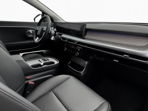 New 2026 Hyundai Ioniq 9 Limited AWD/4WD image 15