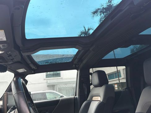 Used 2024 GMC Hummer EV 3X AWD/4WD image 13