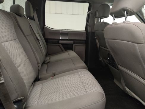 Used 2019 Ford F150 XLT w/ Equipment Group 302A Luxury AWD/4WD image 19