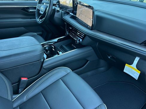 New 2026 Chevrolet Tahoe Premier image 17