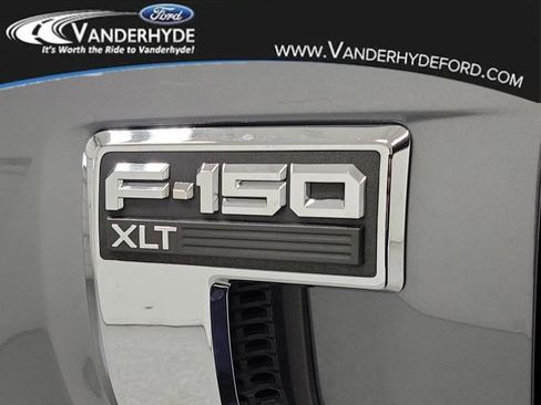 Used 2023 Ford F150 XLT image 6