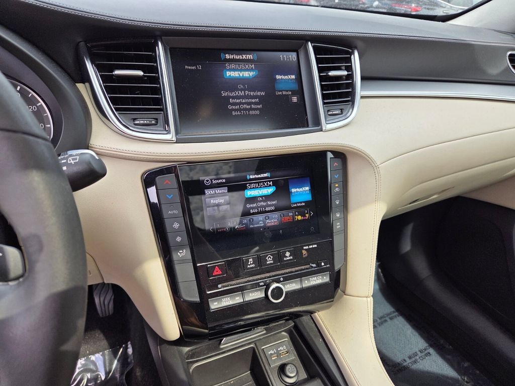 Used 2020 INFINITI QX50 Luxe FWD image 24