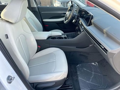 New 2026 Hyundai Sonata SEL FWD image 26