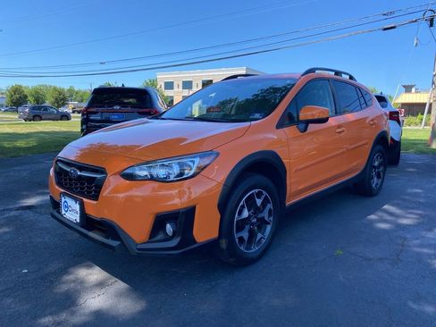 Used 2020 Subaru Crosstrek 2.0i Premium w/ Moonroof Package 2 AWD/4WD image 6