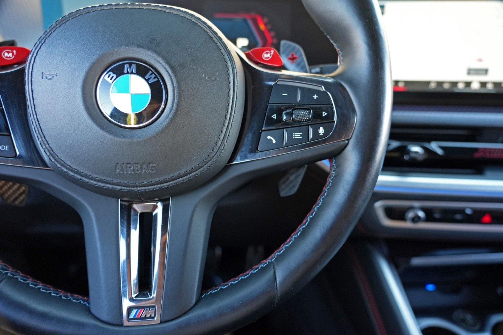 Used 2025 BMW XM Label Red AWD/4WD image 26