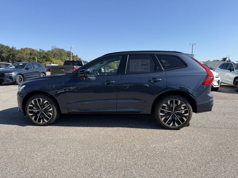 New 2026 Volvo XC60 T8 Ultra w/ Climate Package image 6